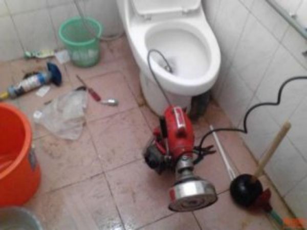 汕尾工业管道疏通费用（汕头管道疏通电话）
